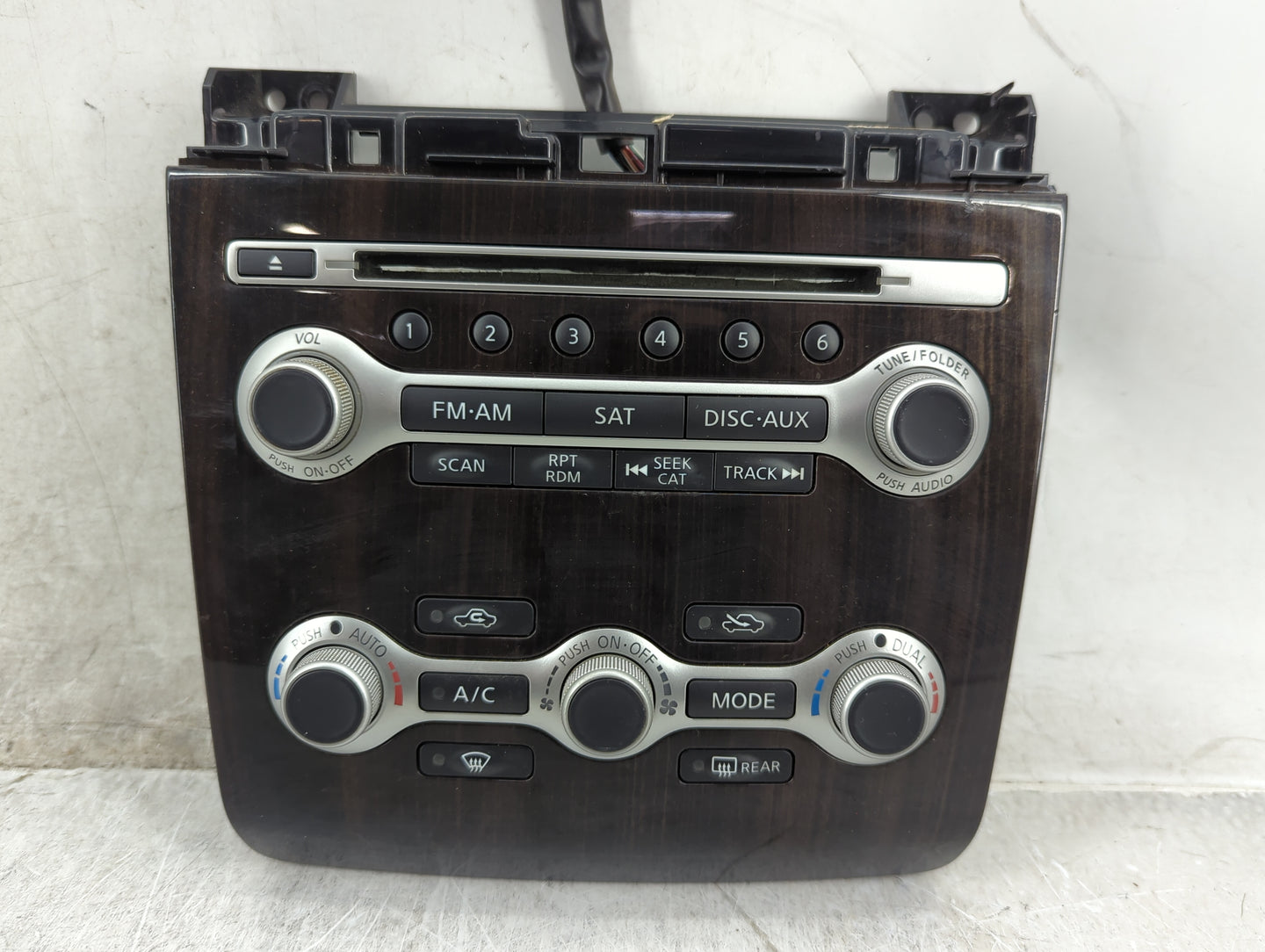 2012-2014 Nissan Maxima Radio AM FM Cd Player Receiver Replacement P/N:F21PB1040B 9DA1A, 210425 Fits Fits 2012 2013 2014 OEM