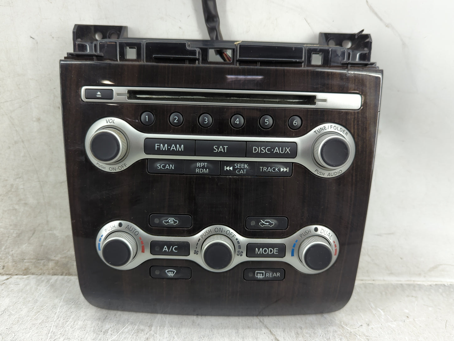 2012-2014 Nissan Maxima Radio AM FM Cd Player Receiver Replacement P/N:F21PB1040B 9DA1A, 210425 Fits Fits 2012 2013 2014 OEM