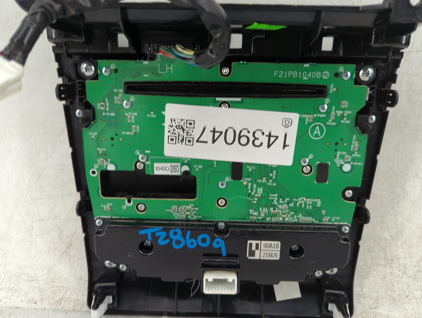 2009-2014 Nissan Maxima Climate Control Module Temperature AC/Heater Replacement P/N:F21PB1040B Fits OEM Used Auto Parts - O