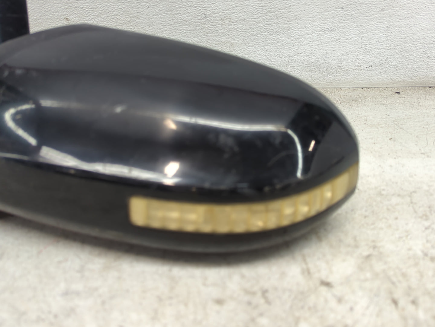 2009-2014 Nissan Maxima Driver Side View Mirror - Left Door Mirror OEM Used - Oemusedautoparts1.com