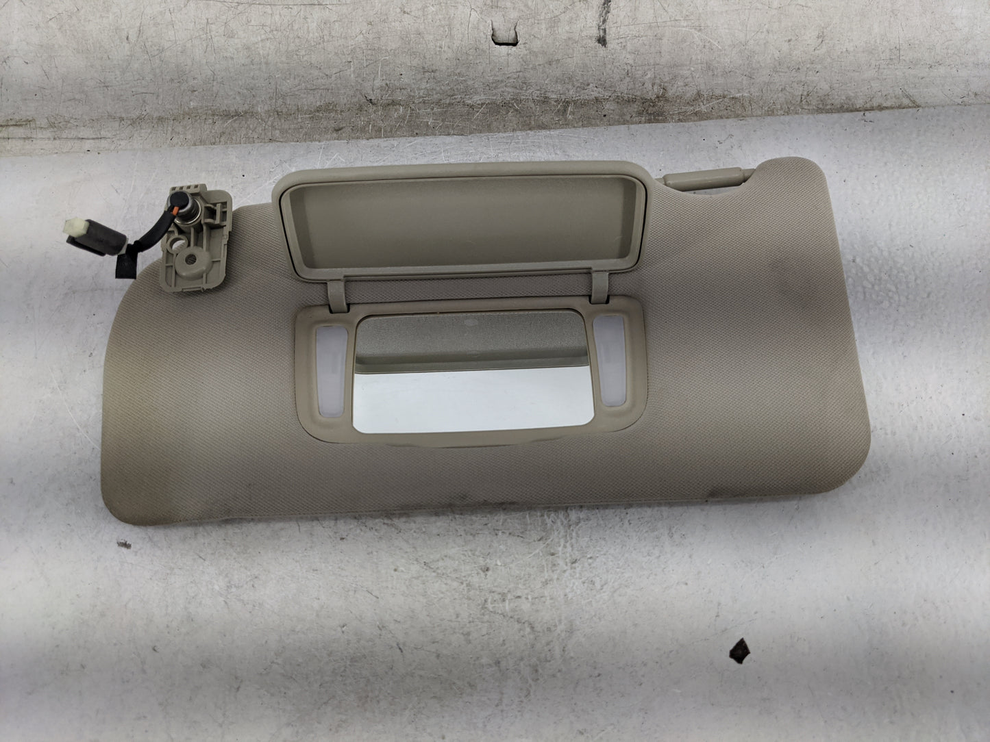2013-2014 Nissan Maxima Sun Visor Shade Replacement Driver Left Mirror Fits Fits 2013 2014 OEM Used Auto Parts - Oemusedauto