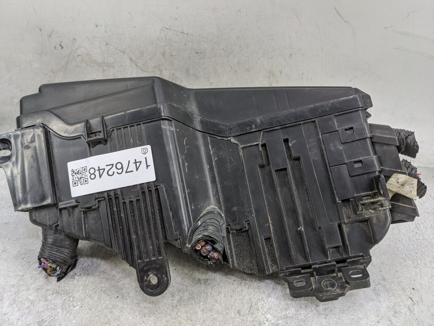 2009-2014 Nissan Maxima Fusebox Fuse Box Panel Relay Module P/N:7164-7201-30 Fits Fits 2009 2010 2011 2012 2013 2014 OEM Use