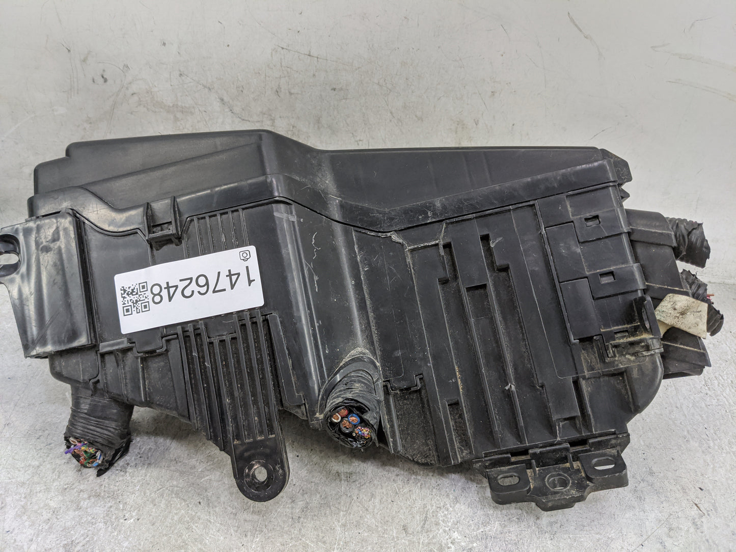2009-2014 Nissan Maxima Fusebox Fuse Box Panel Relay Module P/N:7164-7201-30 Fits Fits 2009 2010 2011 2012 2013 2014 OEM Use