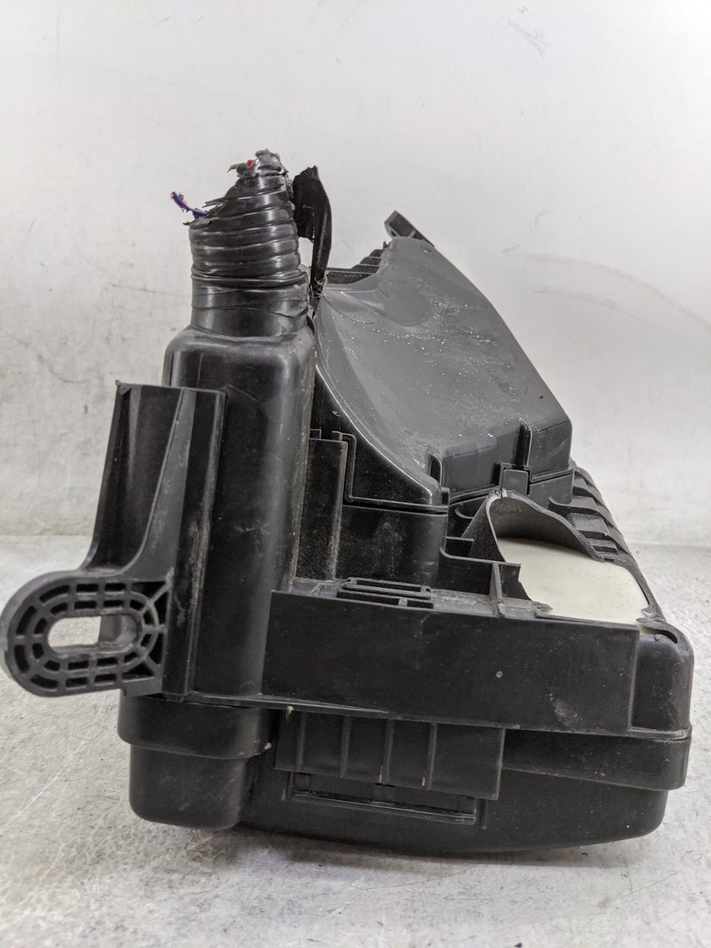 2009-2014 Nissan Maxima Fusebox Fuse Box Panel Relay Module P/N:7164-7201-30 Fits Fits 2009 2010 2011 2012 2013 2014 OEM Use