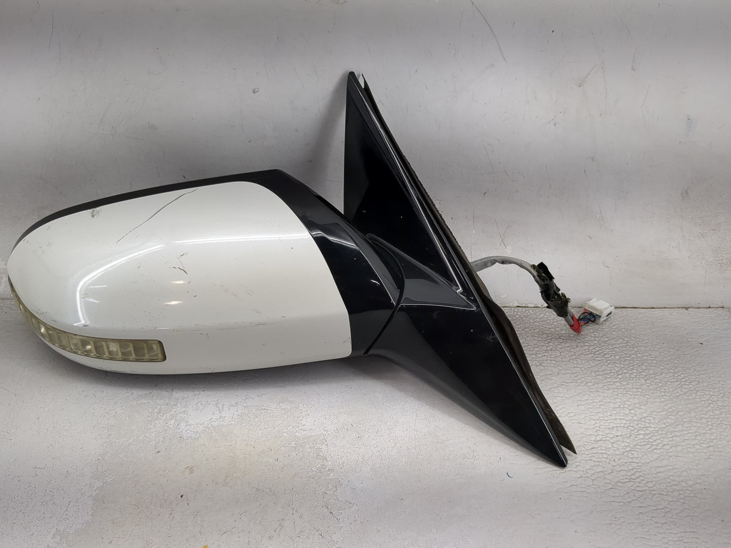2009-2014 Nissan Maxima Passenger Side View Mirror - Right Door Mirror OEM Used - Oemusedautoparts1.com