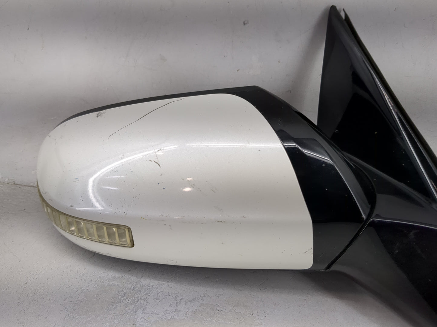 2009-2014 Nissan Maxima Passenger Side View Mirror - Right Door Mirror OEM Used - Oemusedautoparts1.com