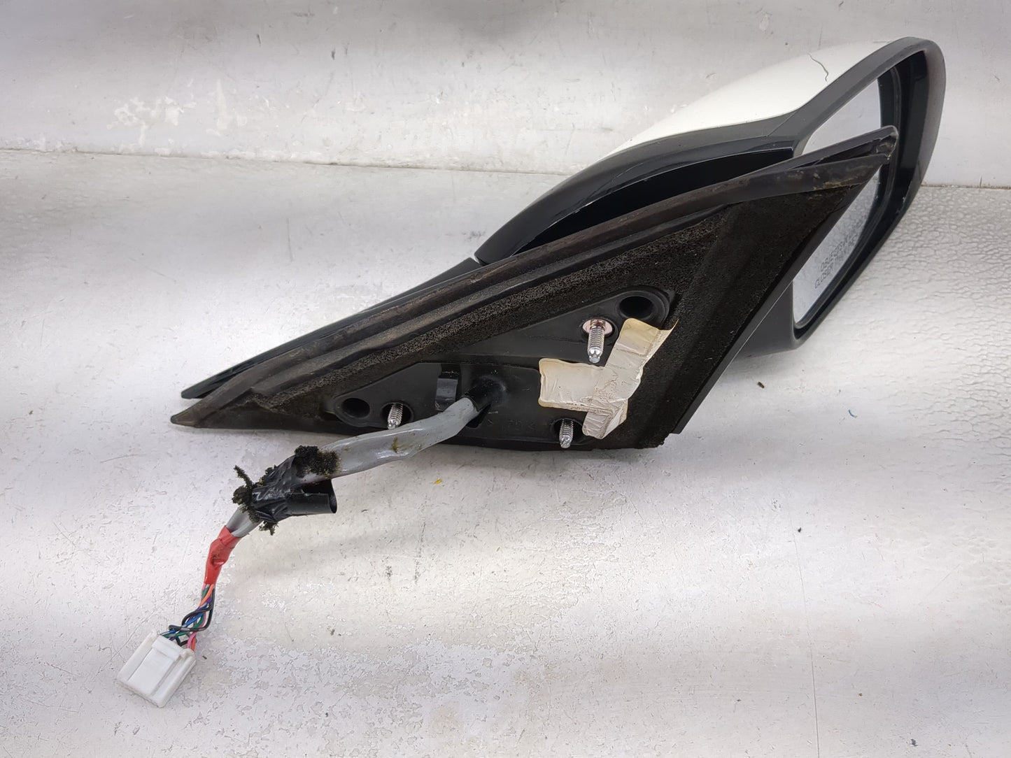 2009-2014 Nissan Maxima Passenger Side View Mirror - Right Door Mirror OEM Used - Oemusedautoparts1.com