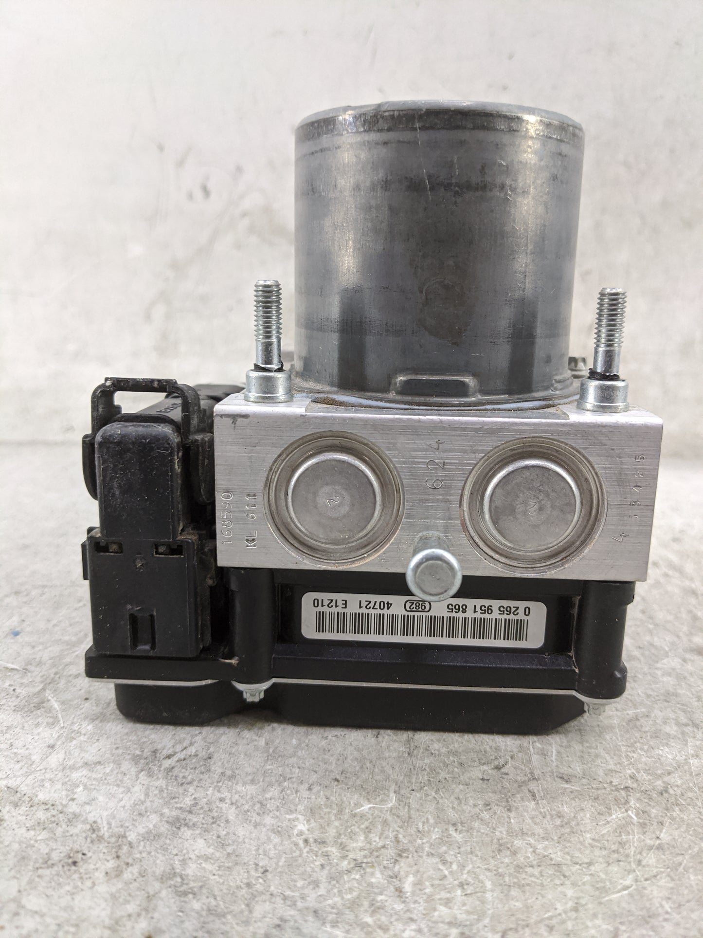 2014 Nissan Maxima ABS Pump Control Module Replacement P/N:0265951865 0607LB220514 Fits OEM Used Auto Parts - Oemusedautopar