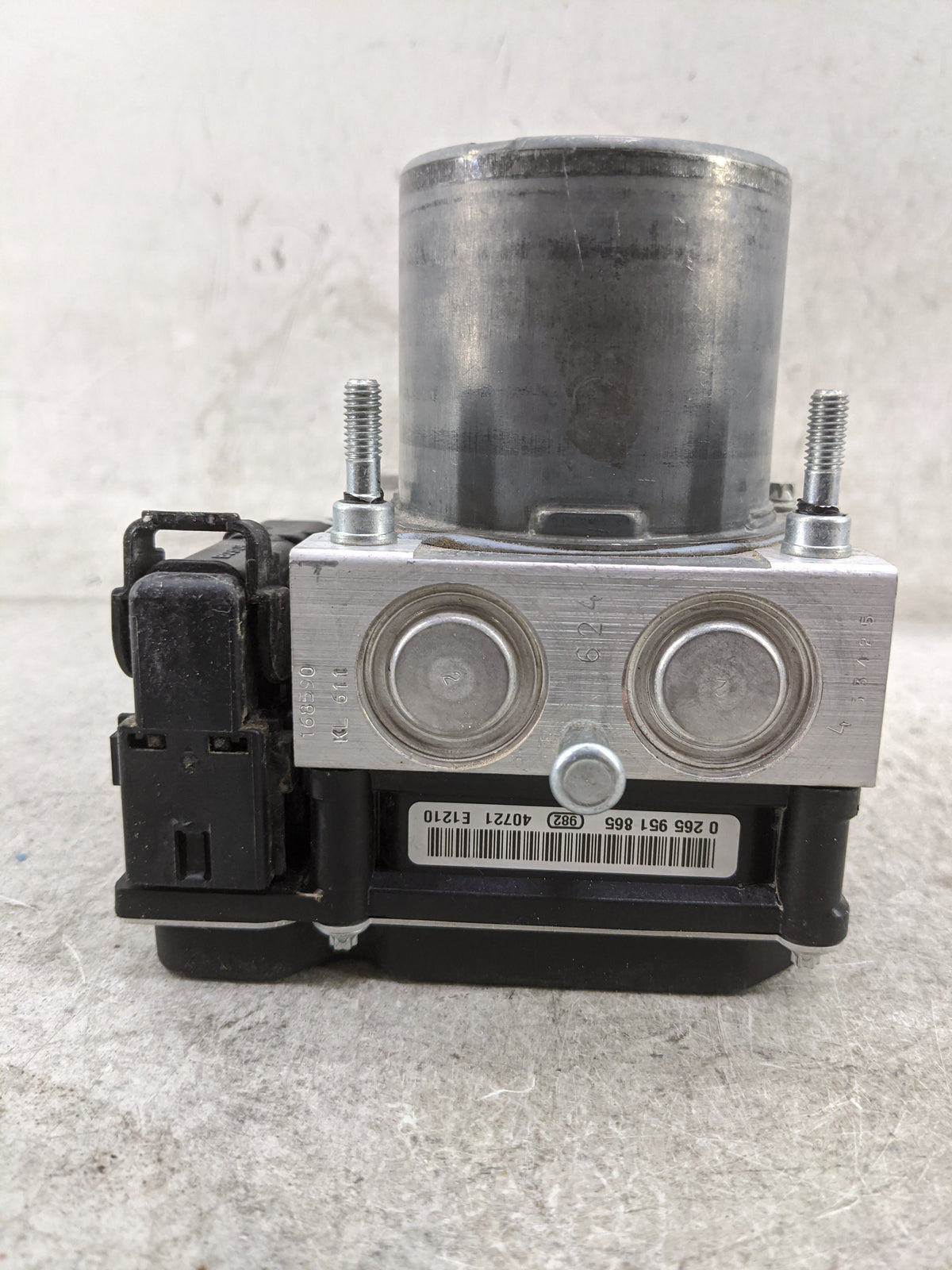 2014 Nissan Maxima Anti-Lock Brake ABS Pump Module Actuator OEM P/N:0265951865 0607LB220514 Fits OEM Used Auto Parts - Oemus