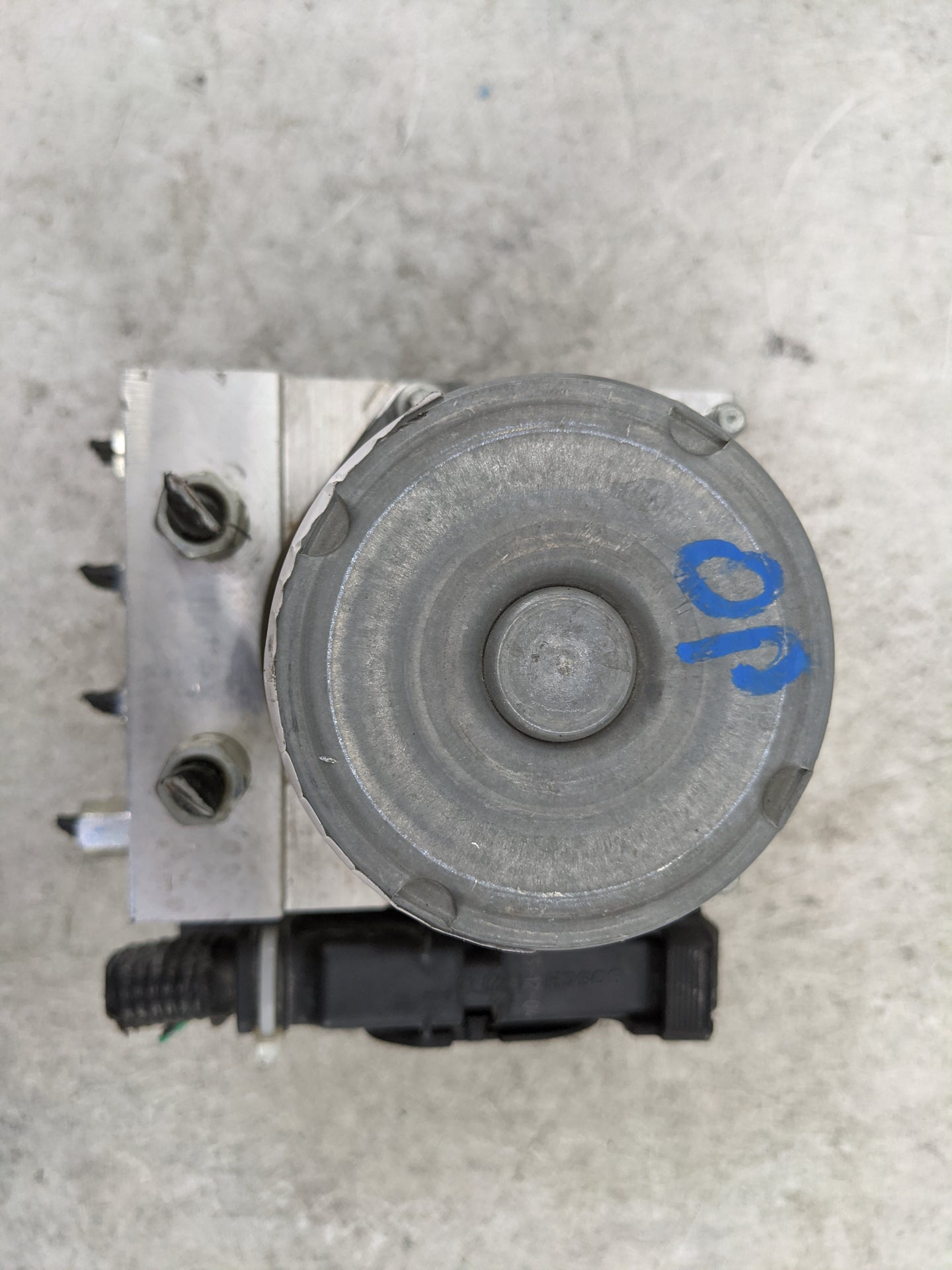 2014 Nissan Maxima ABS Pump Control Module Replacement P/N:0265951865 0607LB220514 Fits OEM Used Auto Parts - Oemusedautopar