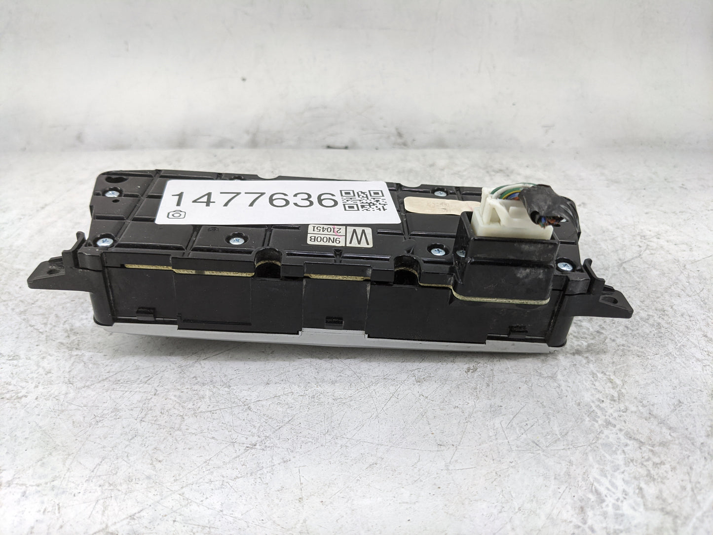 2014 Nissan Maxima Radio AM FM Cd Player Receiver Replacement P/N:9N00B 210451 Fits Fits 2013 2015 OEM Used Auto Parts - Oem