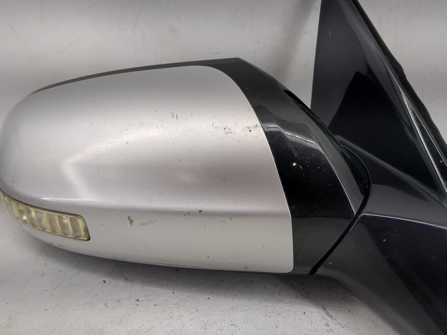 2009-2014 Nissan Maxima Passenger Side View Mirror - Right Door Mirror OEM Used - Oemusedautoparts1.com