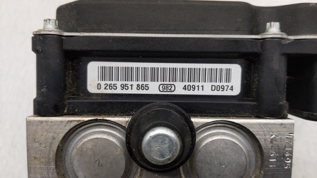 2014 Nissan Maxima Anti-Lock Brake ABS Pump Module Actuator OEM P/N:47660-ZY90C Fits OEM Used Auto Parts - Oemusedautoparts1