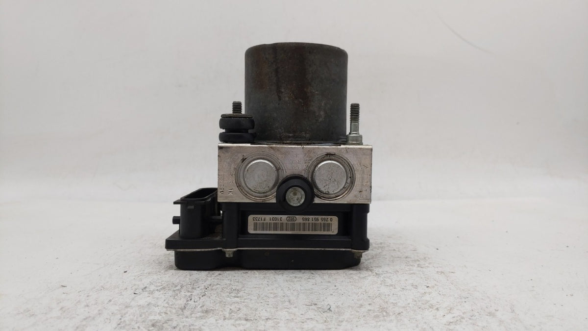 2014 Nissan Maxima Anti-Lock Brake ABS Pump Module Actuator OEM P/N:47660 ZY90C Fits OEM Used Auto Parts - Oemusedautoparts1