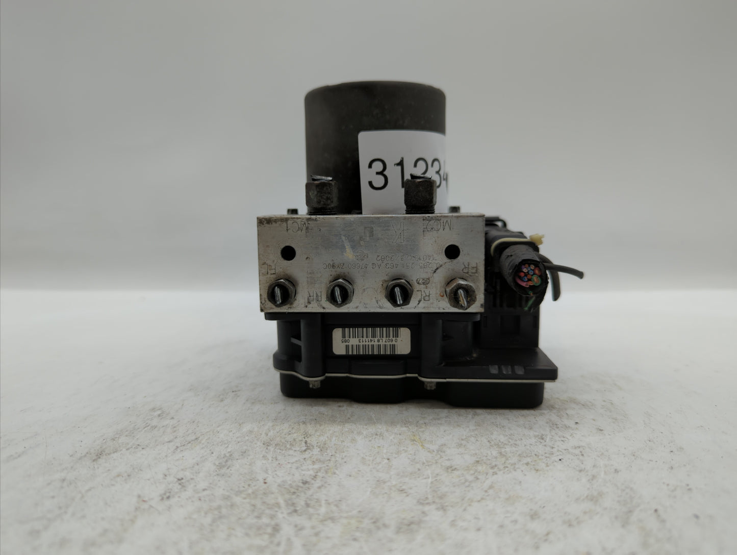 2014 Nissan Maxima ABS Pump Control Module Replacement P/N:47660 ZY90C Fits OEM Used Auto Parts - Oemusedautoparts1.com