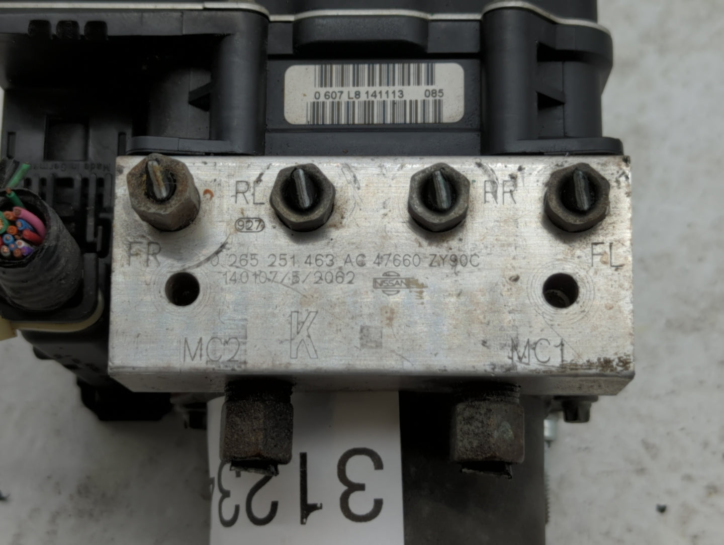 2014 Nissan Maxima ABS Pump Control Module Replacement P/N:47660 ZY90C Fits OEM Used Auto Parts - Oemusedautoparts1.com