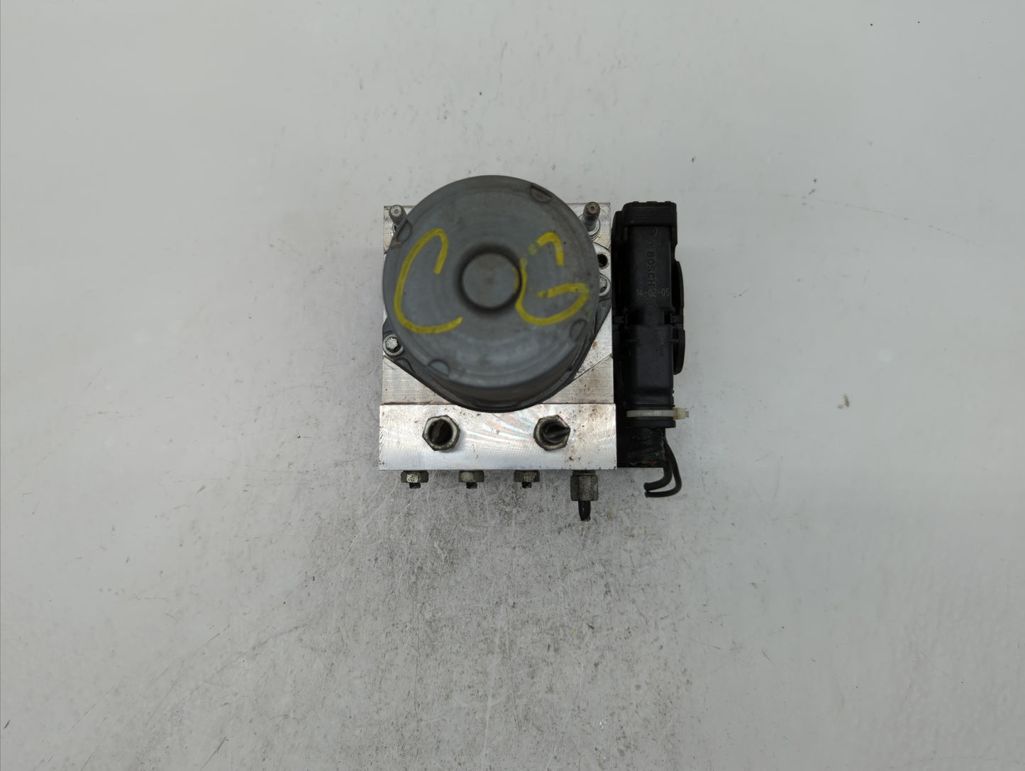 2014 Nissan Maxima ABS Pump Control Module Replacement P/N:47660 ZY90C Fits OEM Used Auto Parts - Oemusedautoparts1.com