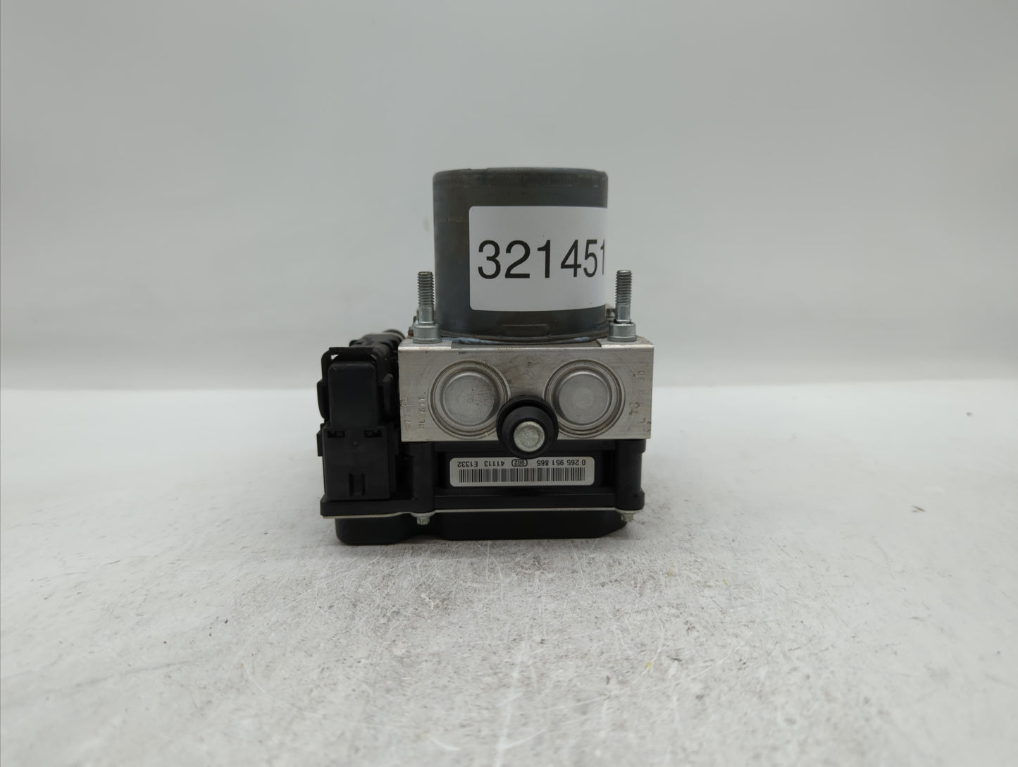 2014 Nissan Maxima ABS Pump Control Module Replacement P/N:47660 ZY90C Fits OEM Used Auto Parts - Oemusedautoparts1.com