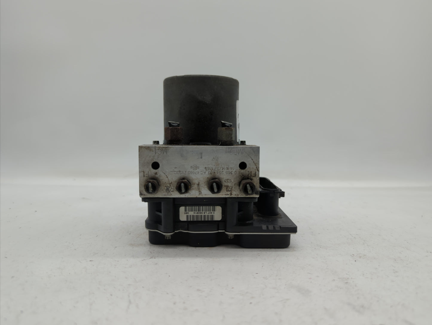 2014 Nissan Maxima ABS Pump Control Module Replacement P/N:47660 ZY90C Fits OEM Used Auto Parts - Oemusedautoparts1.com