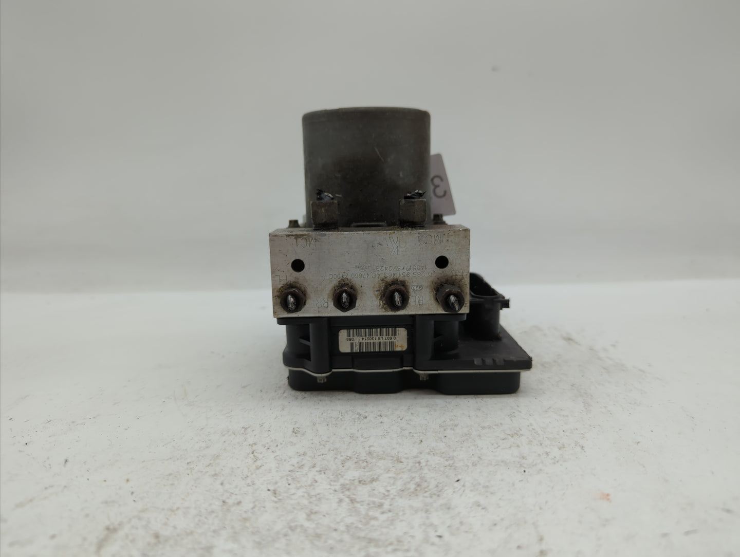 2014 Nissan Maxima ABS Pump Control Module Replacement P/N:47660 ZY90C Fits OEM Used Auto Parts - Oemusedautoparts1.com