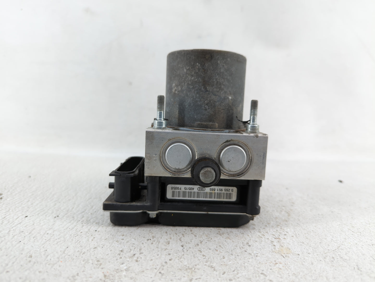 2014 Nissan Maxima ABS Pump Control Module Replacement P/N:47660 ZY90C Fits OEM Used Auto Parts - Oemusedautoparts1.com