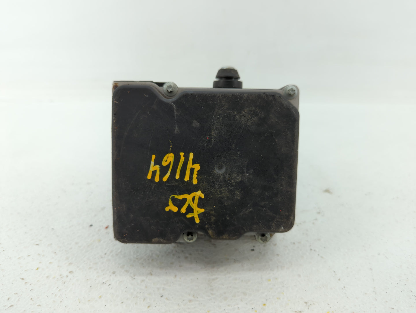 2014 Nissan Maxima ABS Pump Control Module Replacement P/N:47660 ZY90C Fits OEM Used Auto Parts - Oemusedautoparts1.com