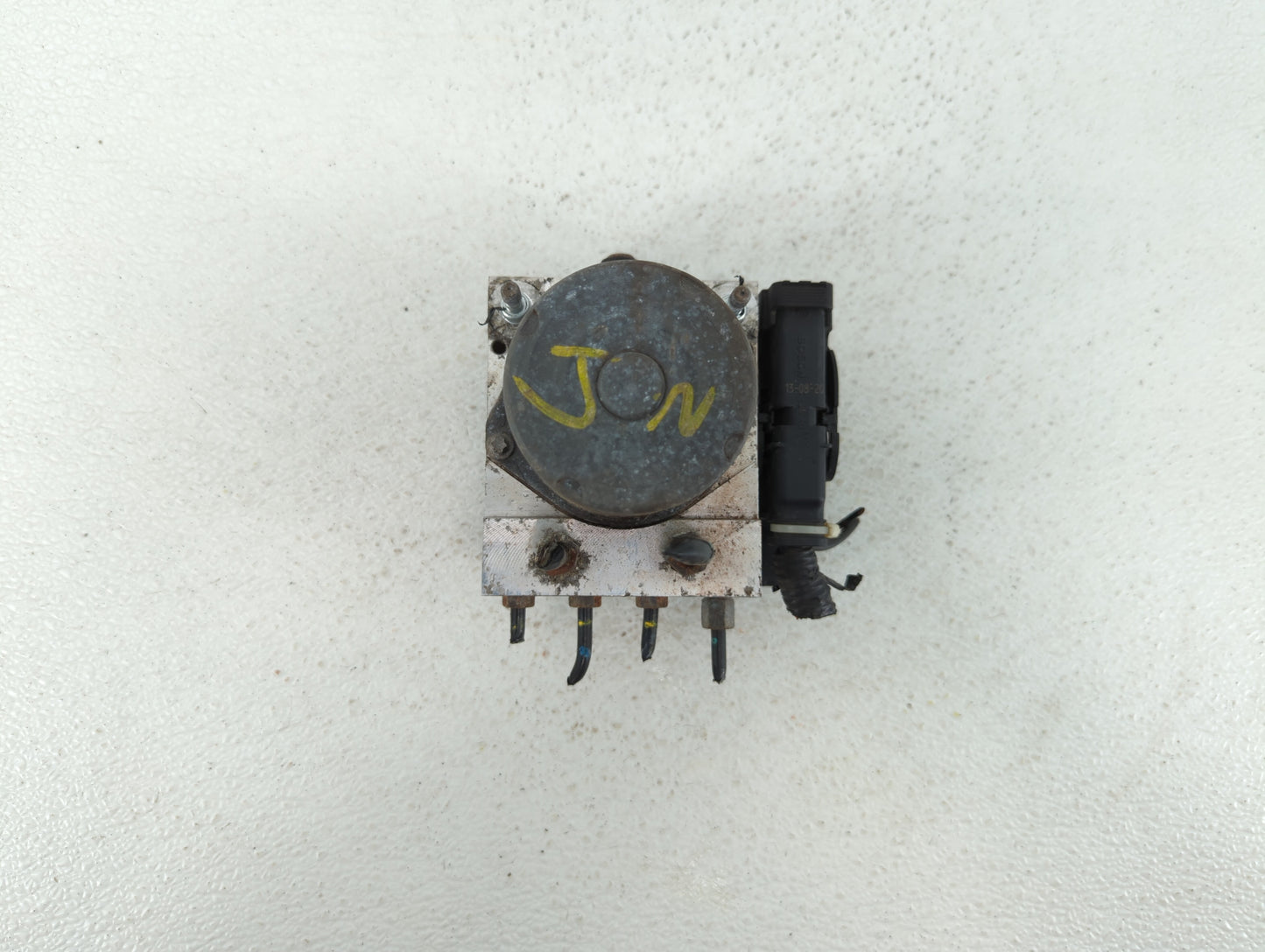 2014 Nissan Maxima ABS Pump Control Module Replacement P/N:47660 ZY90C Fits OEM Used Auto Parts - Oemusedautoparts1.com