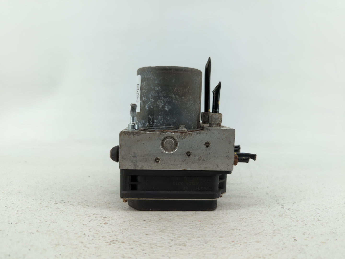 2014 Nissan Maxima ABS Pump Control Module Replacement P/N:47660 ZY90C Fits OEM Used Auto Parts - Oemusedautoparts1.com