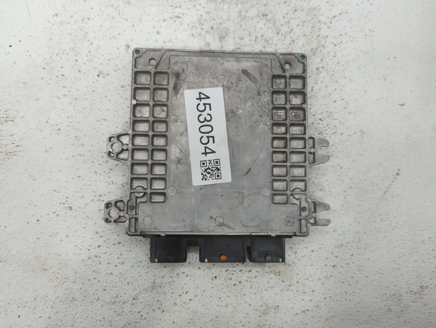 2014 Nissan Maxima PCM Engine Control Computer ECU ECM PCU OEM P/N:NEC009-003 NEC005-070 Fits OEM Used Auto Parts - Oemuseda