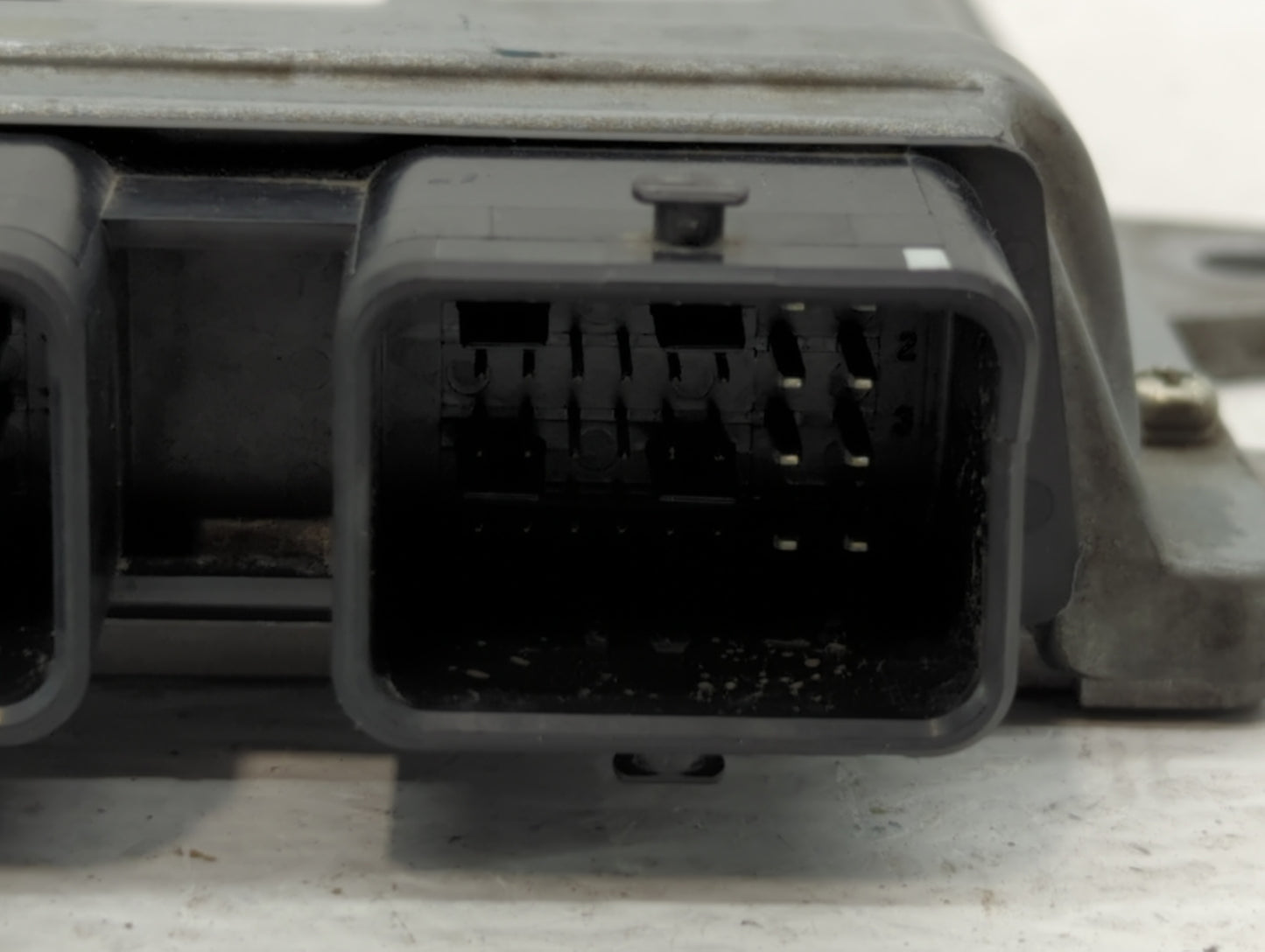 2014 Nissan Maxima PCM Engine Control Computer ECU ECM PCU OEM P/N:NEC009-003 NEC005-070 Fits OEM Used Auto Parts - Oemuseda
