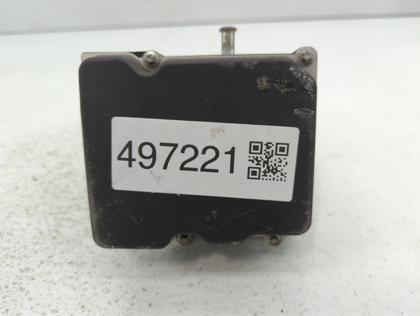 2014 Nissan Maxima ABS Pump Control Module Replacement P/N:47660 ZY90C Fits OEM Used Auto Parts - Oemusedautoparts1.com