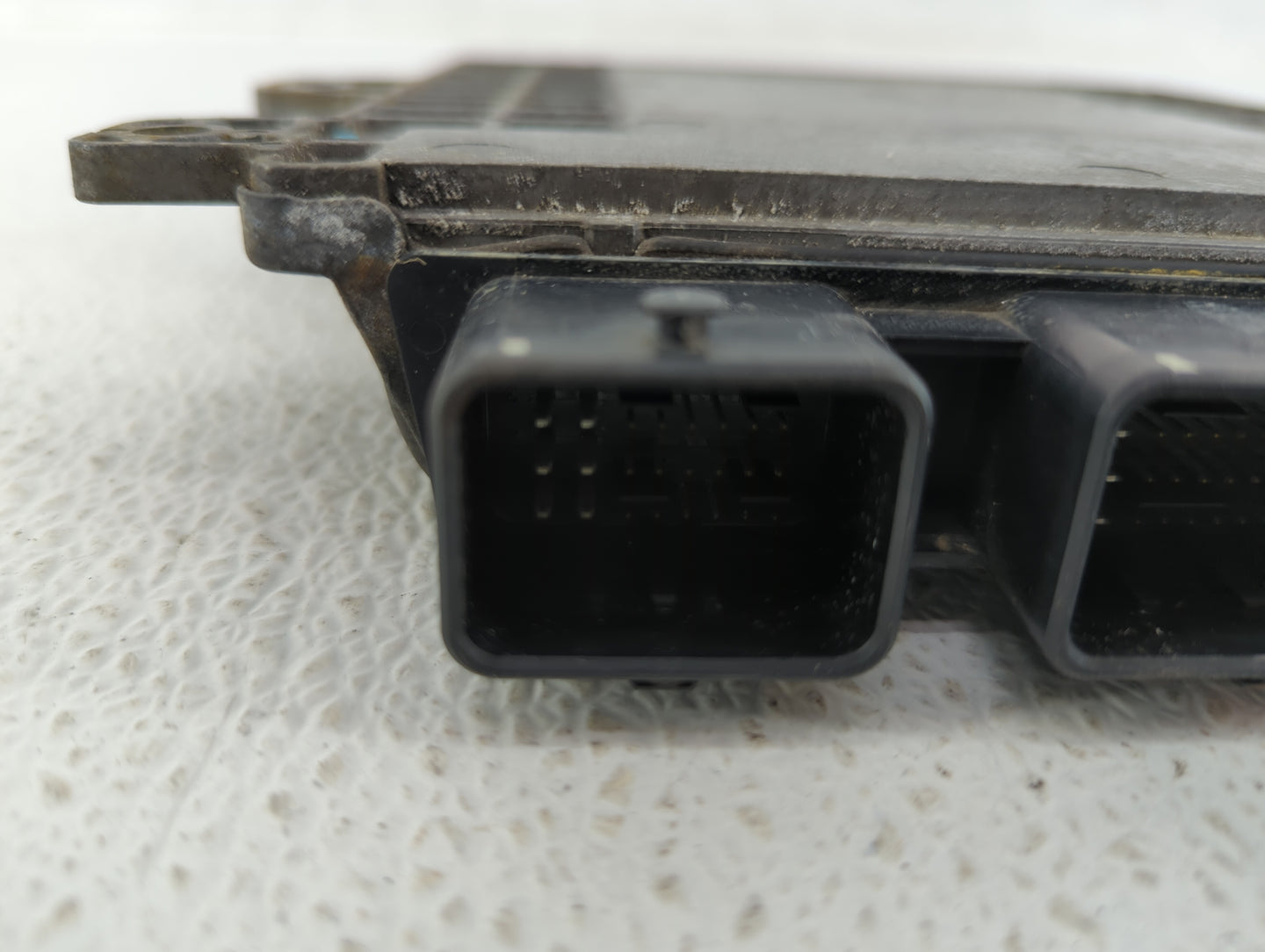 2014 Nissan Maxima PCM Engine Control Computer ECU ECM PCU OEM P/N:NEC009-003 NEC005-070 Fits OEM Used Auto Parts - Oemuseda