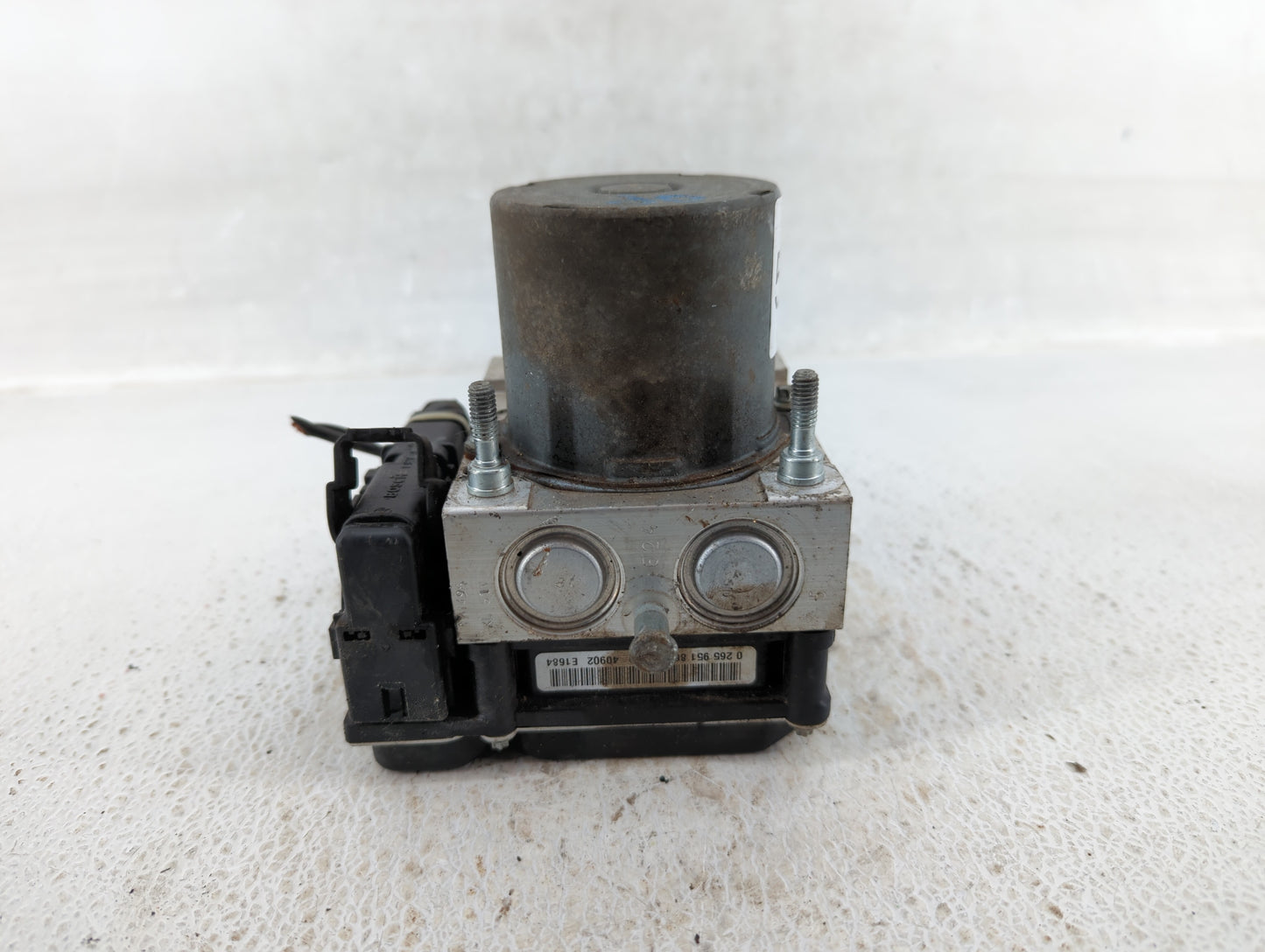 2014 Nissan Maxima ABS Pump Control Module Replacement P/N:47660 ZY90C Fits OEM Used Auto Parts - Oemusedautoparts1.com