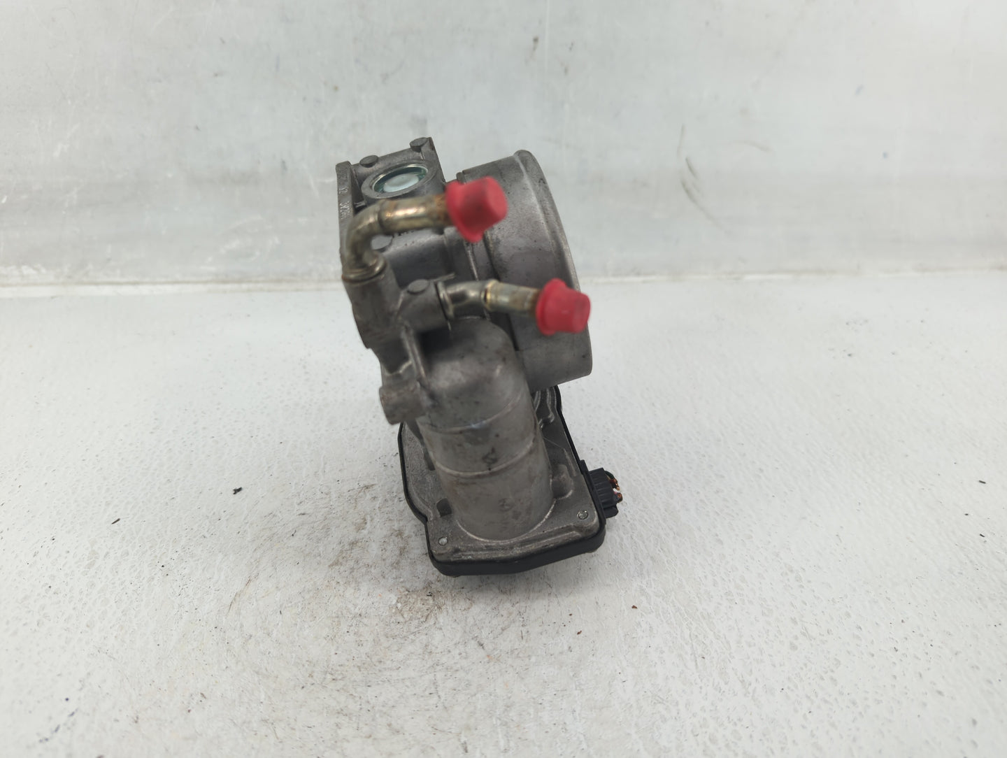 2009-2014 Nissan Maxima Throttle Body P/N:1902H, RME75-12, 526-01 Fits Fits 2009 2010 2011 2012 2013 2014 OEM Used Auto Part