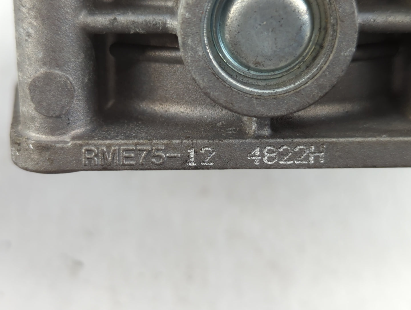 2009-2014 Nissan Maxima Throttle Body P/N:RME75-12 Fits Fits 2009 2010 2011 2012 2013 2014 OEM Used Auto Parts - Oemusedauto