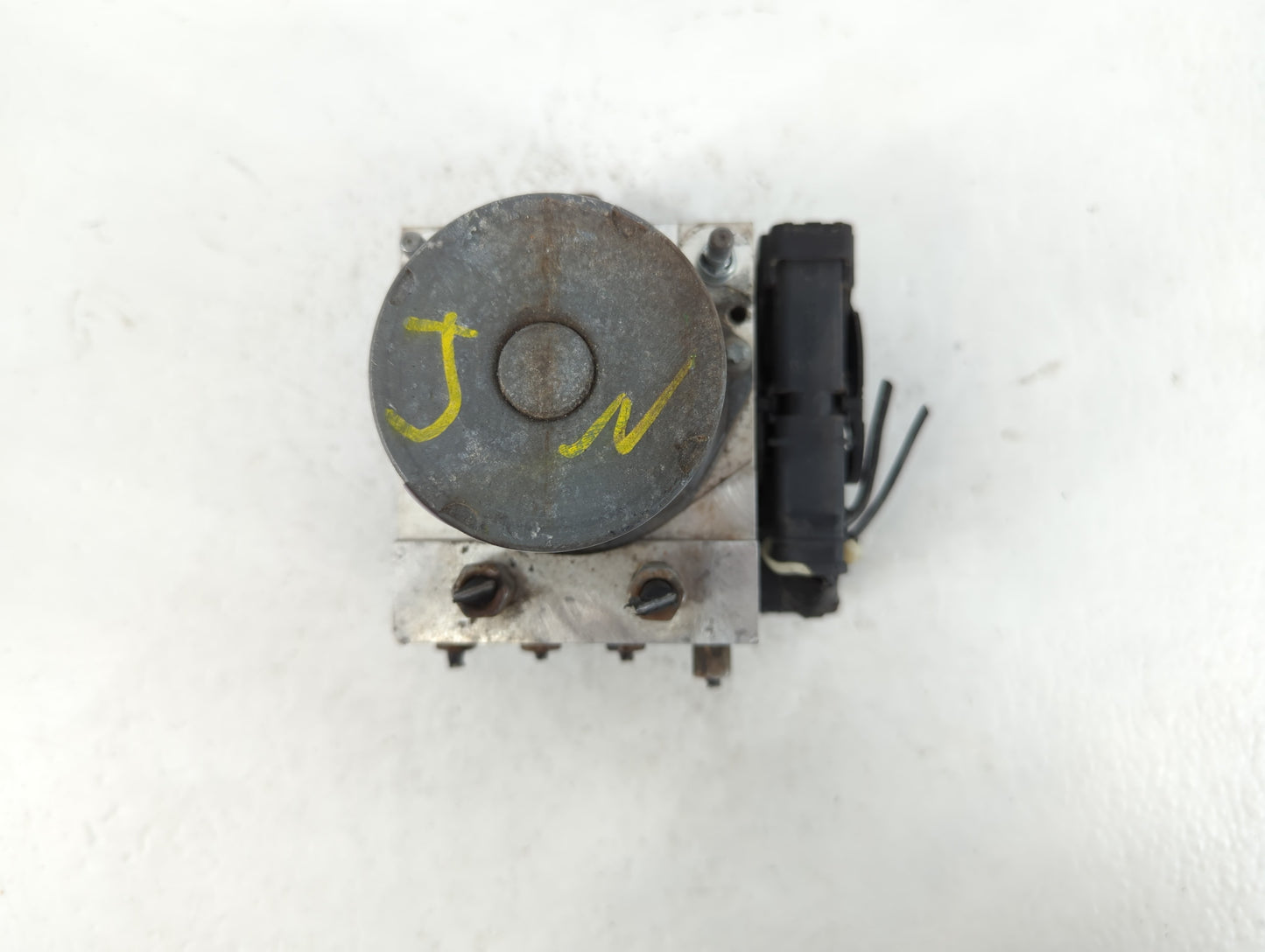 2014 Nissan Maxima ABS Pump Control Module Replacement P/N:41105 E0249 0 265 951 865 Fits OEM Used Auto Parts - Oemusedautop