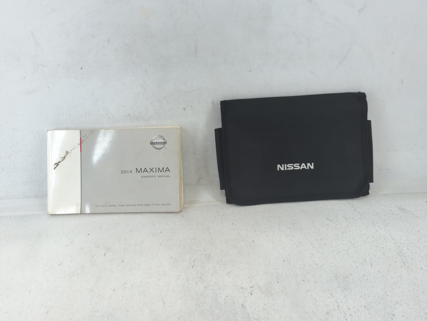 2014 Nissan Maxima Owners Manual Book Guide P/N:OM14E 0A35U0 OEM Used Auto Parts - Oemusedautoparts1.com