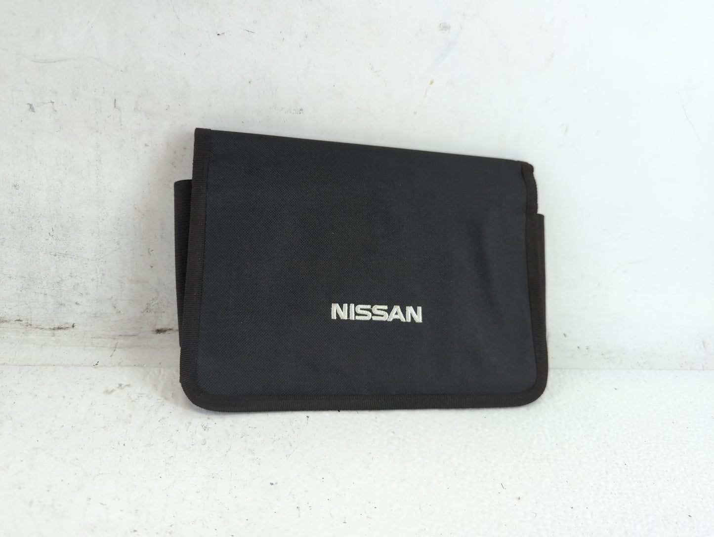 2014 Nissan Maxima Owners Manual Book Guide P/N:OM14E 0A35U0 OEM Used Auto Parts - Oemusedautoparts1.com