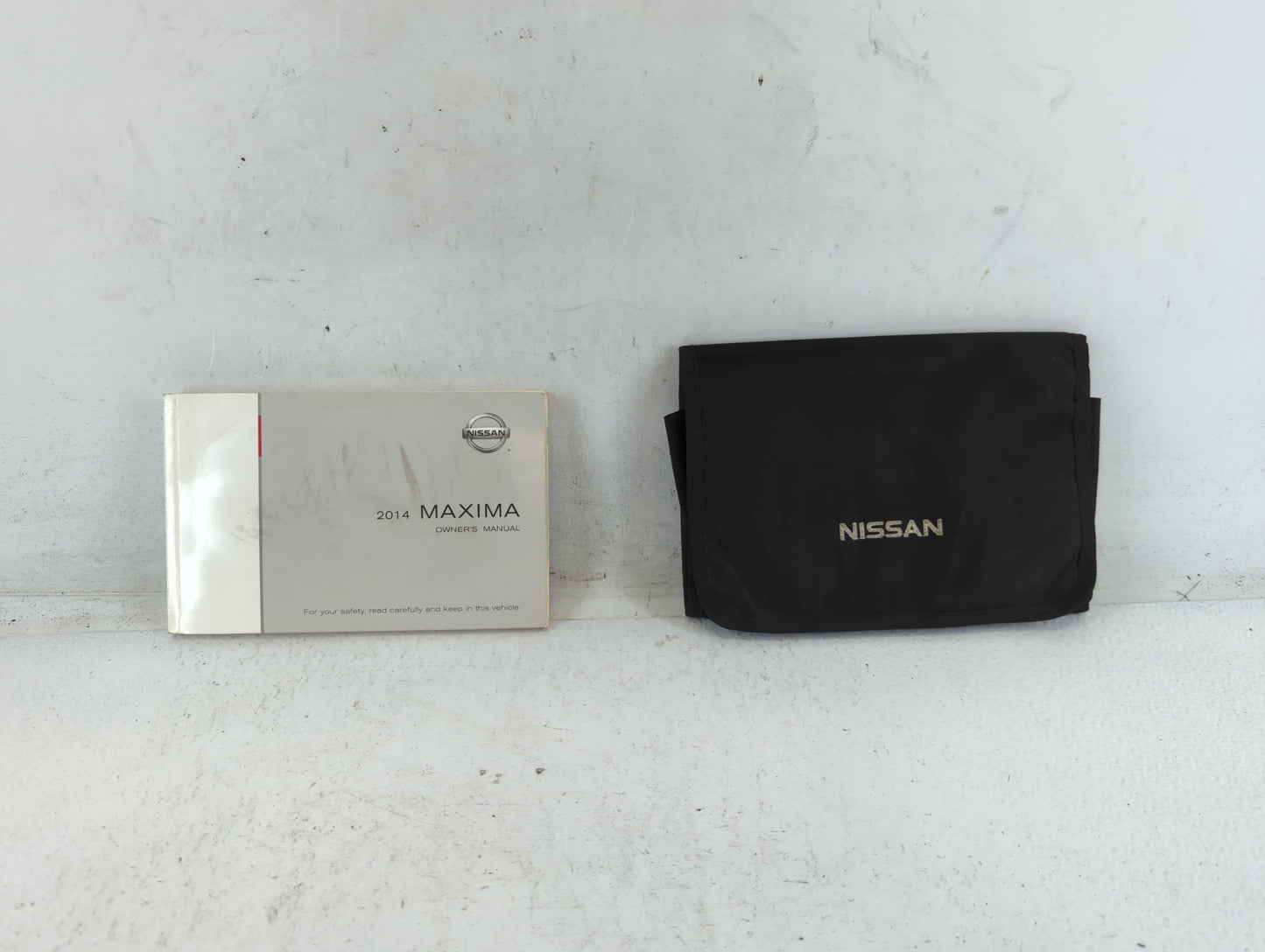 2014 Nissan Maxima Owners Manual Book Guide P/N:OM14E 0A35U0 OEM Used Auto Parts - Oemusedautoparts1.com