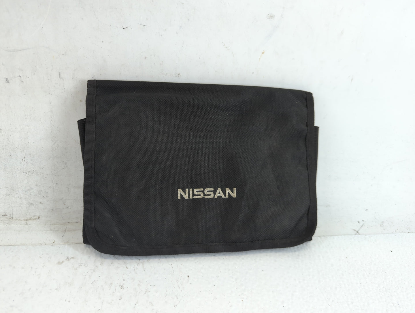 2014 Nissan Maxima Owners Manual Book Guide P/N:OM14E 0A35U0 OEM Used Auto Parts - Oemusedautoparts1.com