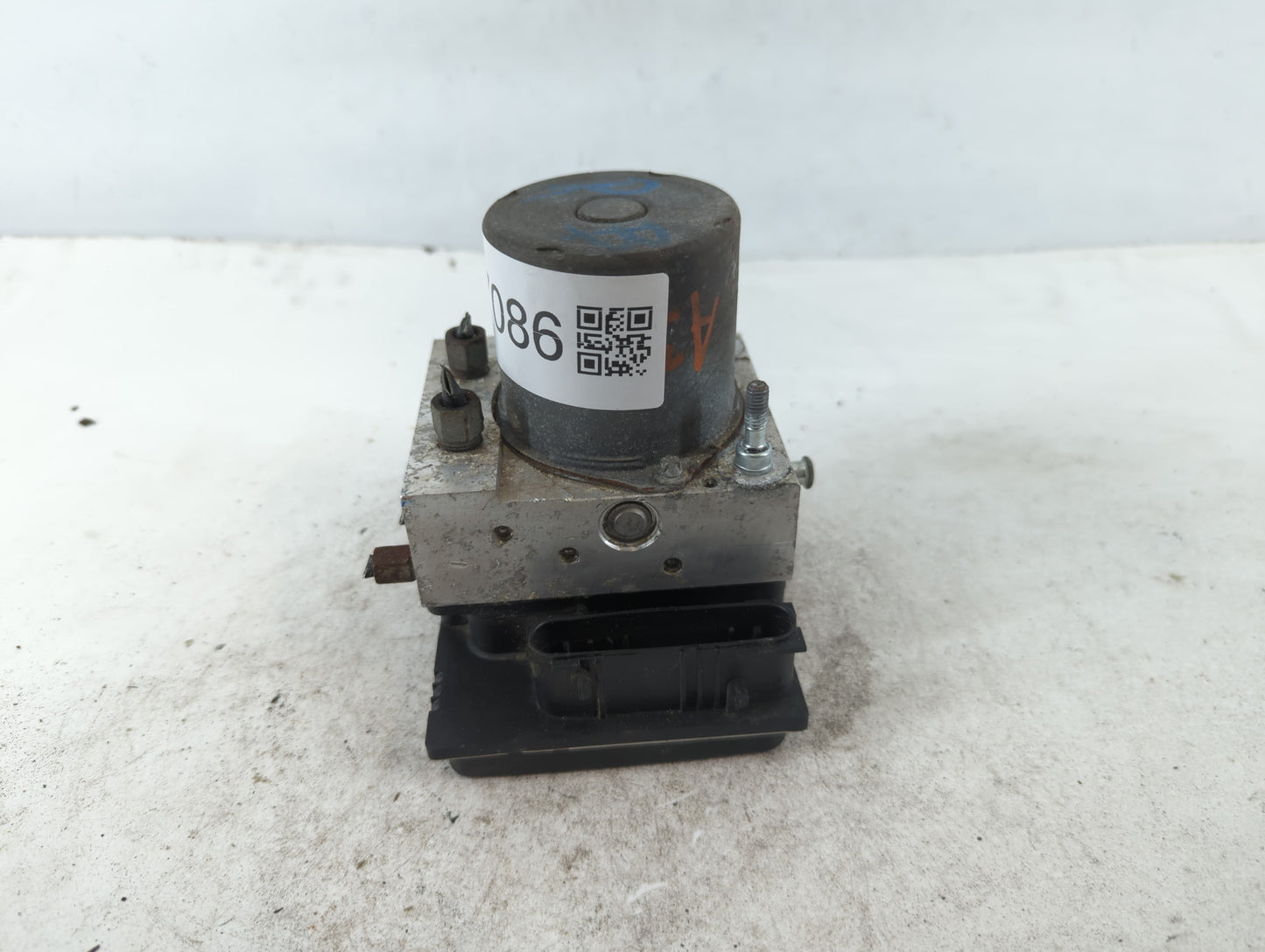 2014 Nissan Maxima ABS Pump Control Module Replacement P/N:0 265 251 463 AC Fits OEM Used Auto Parts - Oemusedautoparts1.com