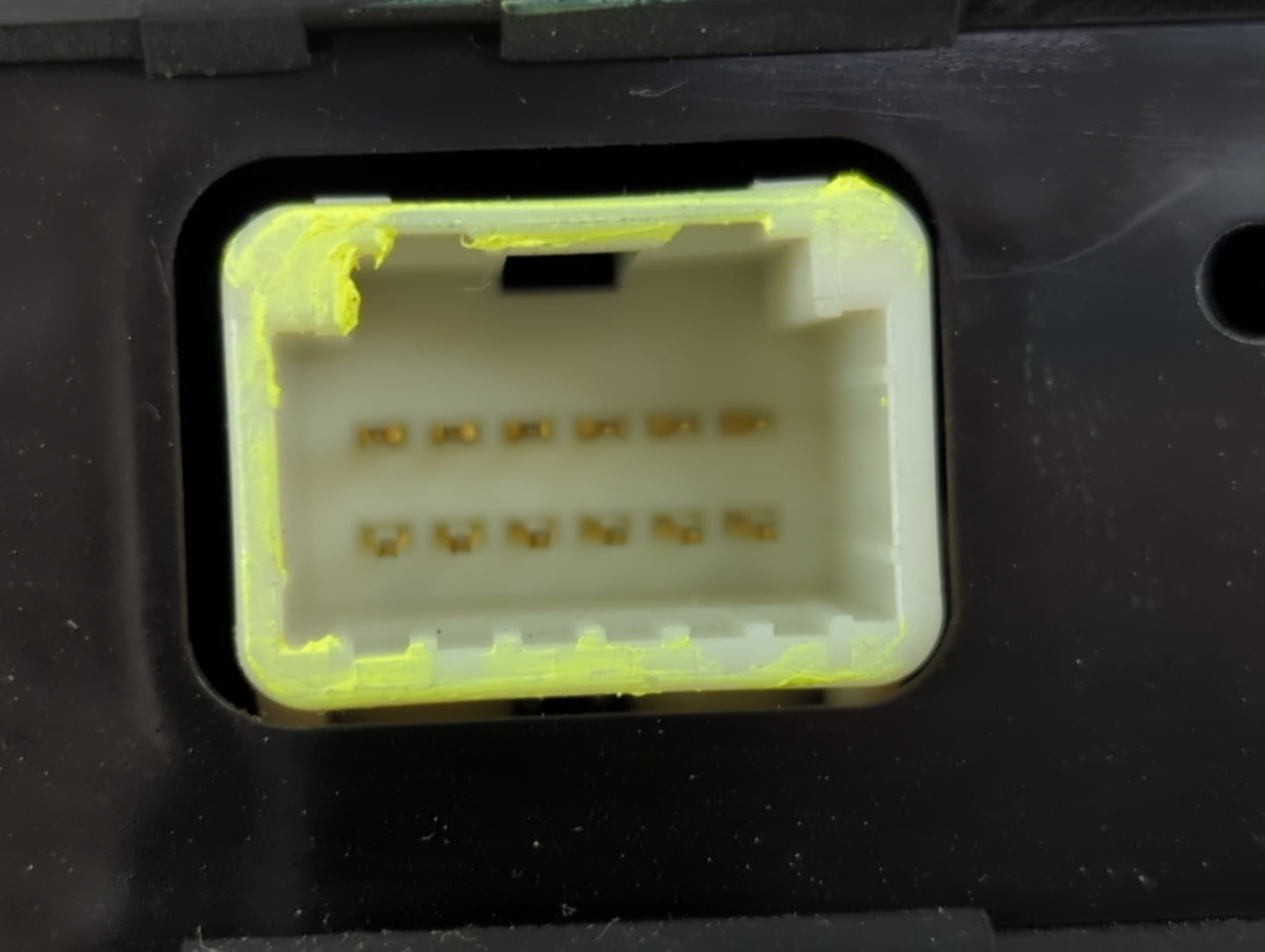 2009-2014 Nissan Maxima Body Control Module Bcm Inner Cabin Fuse Box - Oemusedautoparts1.com