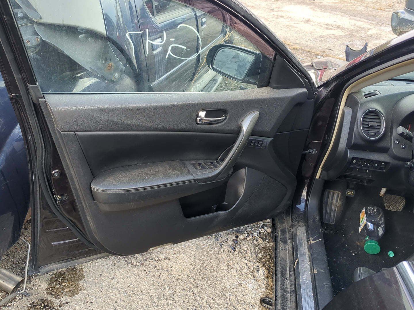 2014 Nissan Maxima Front Left Driver Interior Door Panel Trim - Oemusedautoparts1.com