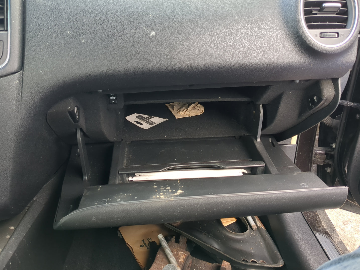 2014 Nissan Maxima Passenger Glove Box Door Storage Compartment - Oemusedautoparts1.com