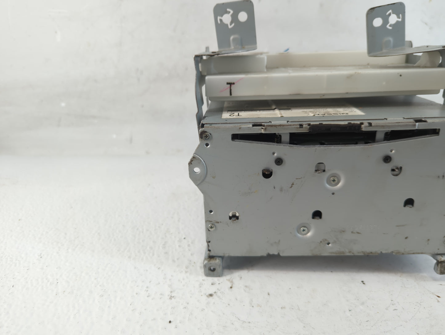 2013-2014 Nissan Maxima Radio AM FM Cd Player Receiver Replacement P/N:2591A ZX77D Fits Fits 2013 2014 2015 OEM Used Auto Pa