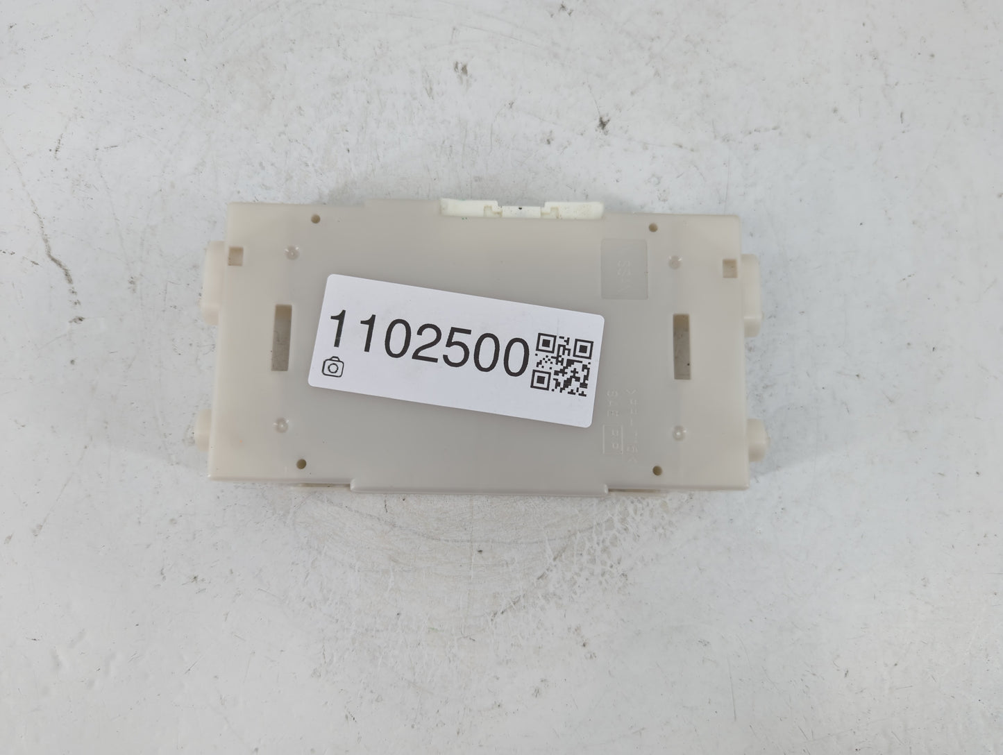 2013-2014 Nissan Murano Temperature Control Module 27760 1aa1f - Oemusedautoparts1.com