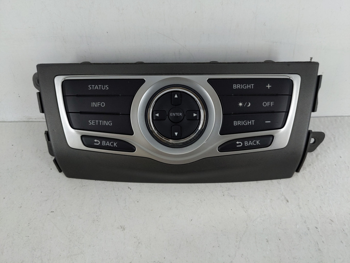 2012-2014 Nissan Murano Radio AM FM Cd Player Receiver Replacement P/N:1AA0A 210150 Fits Fits 2012 2013 2014 OEM Used Auto P