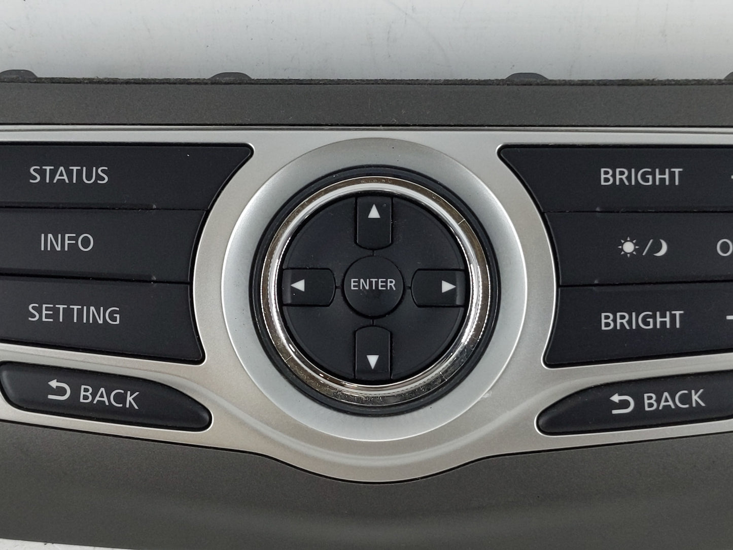2012-2014 Nissan Murano Radio AM FM Cd Player Receiver Replacement P/N:1AA0A 210150 Fits Fits 2012 2013 2014 OEM Used Auto P