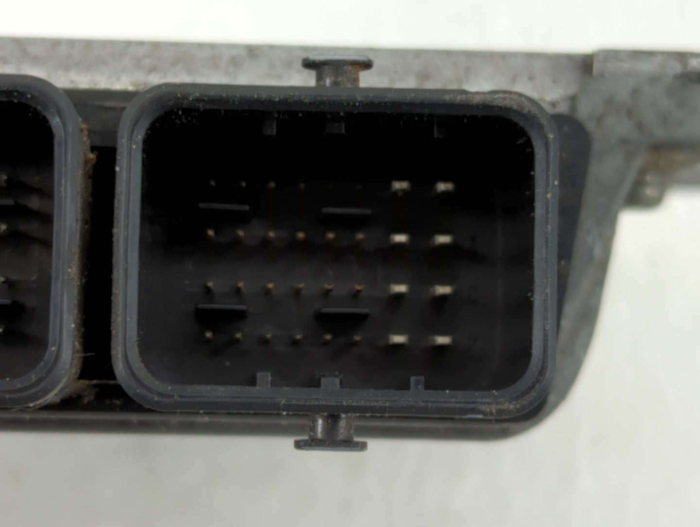 2014 Nissan Murano PCM Engine Control Computer ECU ECM PCU OEM P/N:NEC003-690 Fits OEM Used Auto Parts - Oemusedautoparts1.c
