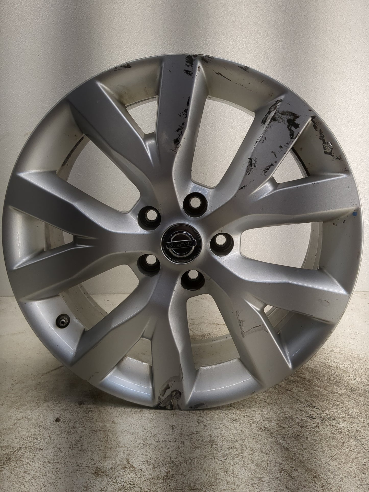 2011-2014 Nissan Murano Oem Wheel Rim - Oemusedautoparts1.com